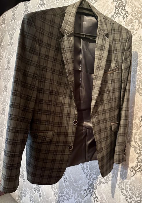 Пиджак мужской 48 размер