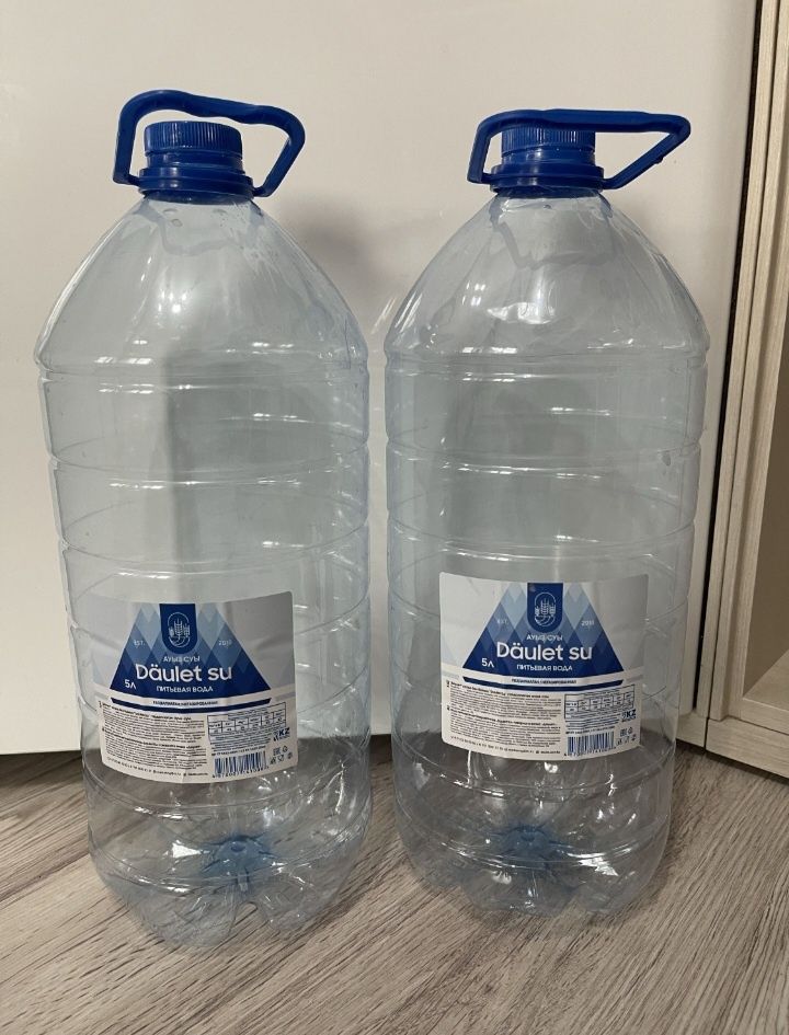 Продам Баклашка 5л. 18ш. 2000т.