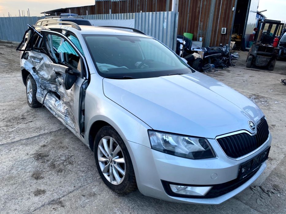 Skoda Octavia 1.6 TDI, 110 ph, 5sp, engine CXX, 2017g., 123 000 km, Ш