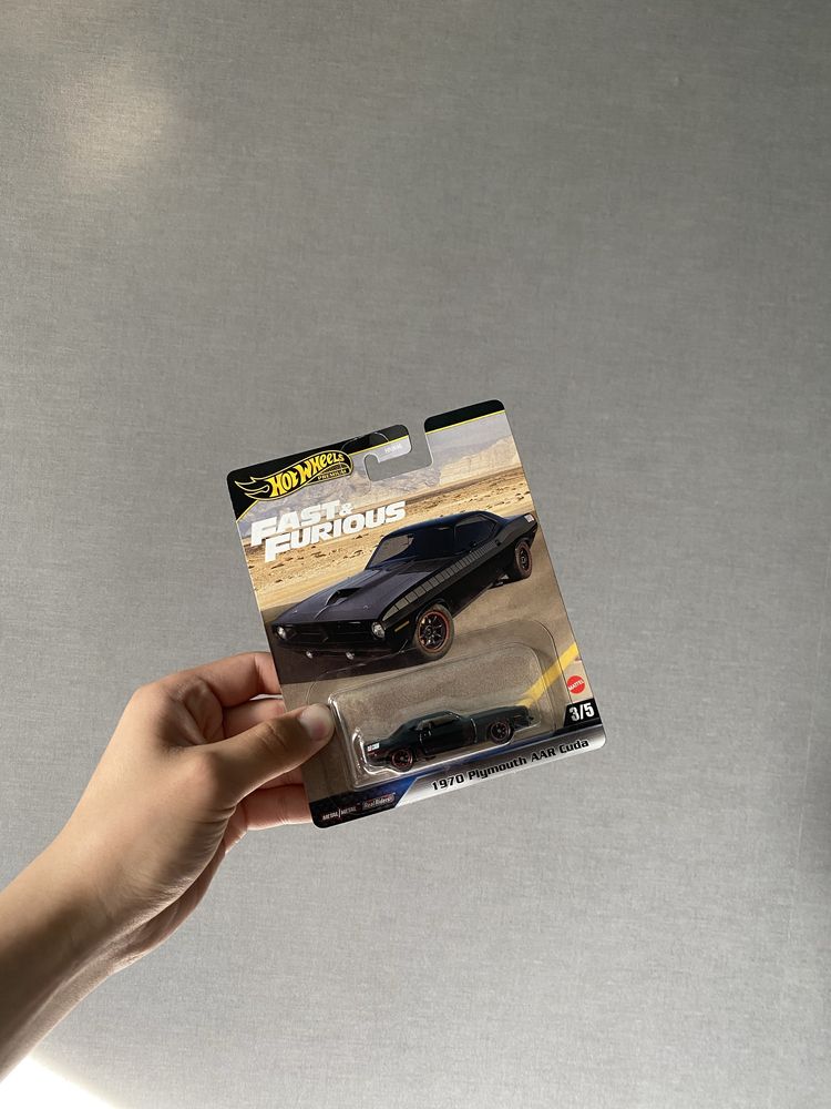 Hot wheels premium