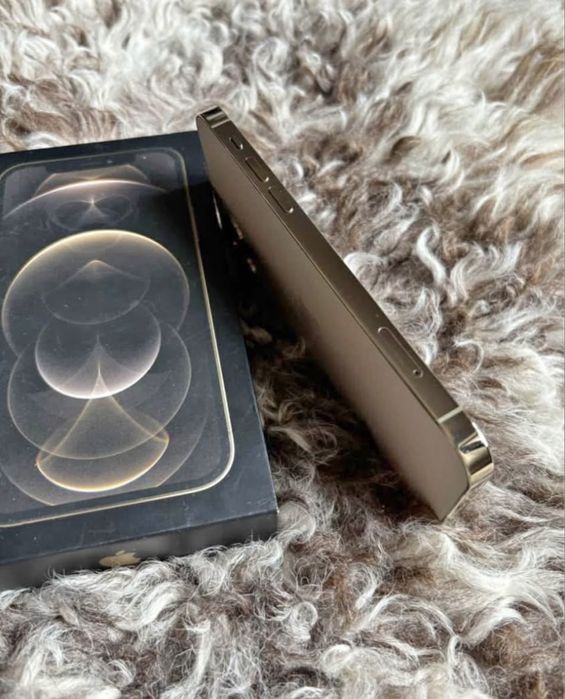 Vand / Schimb IPhone 12 Pro Gold 256 GB