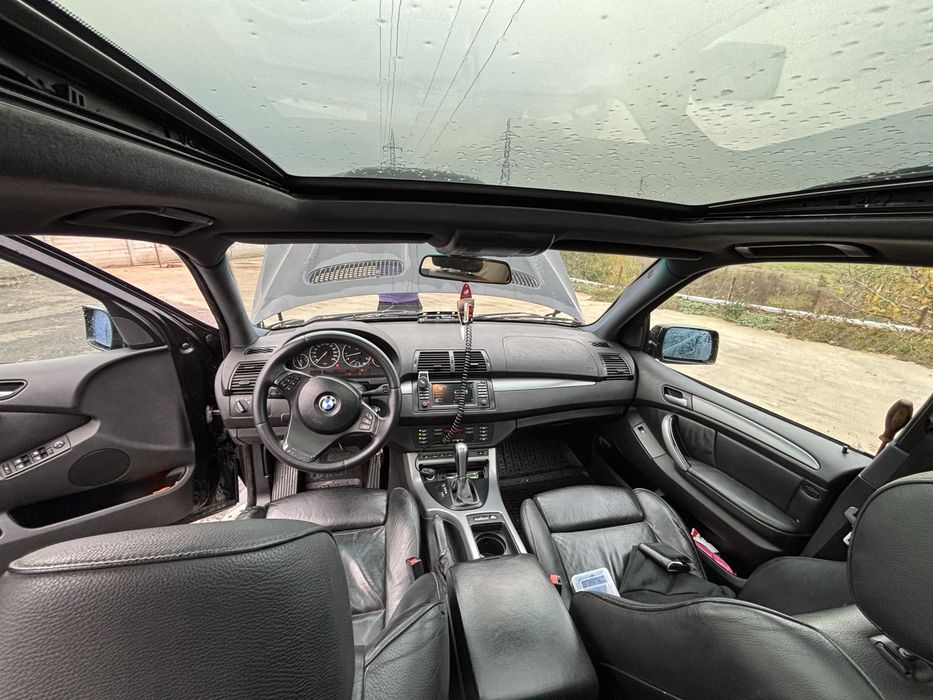 Vand sau schimb bmw x5 e 53