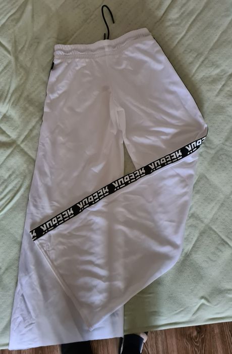 Широка долница Reebok