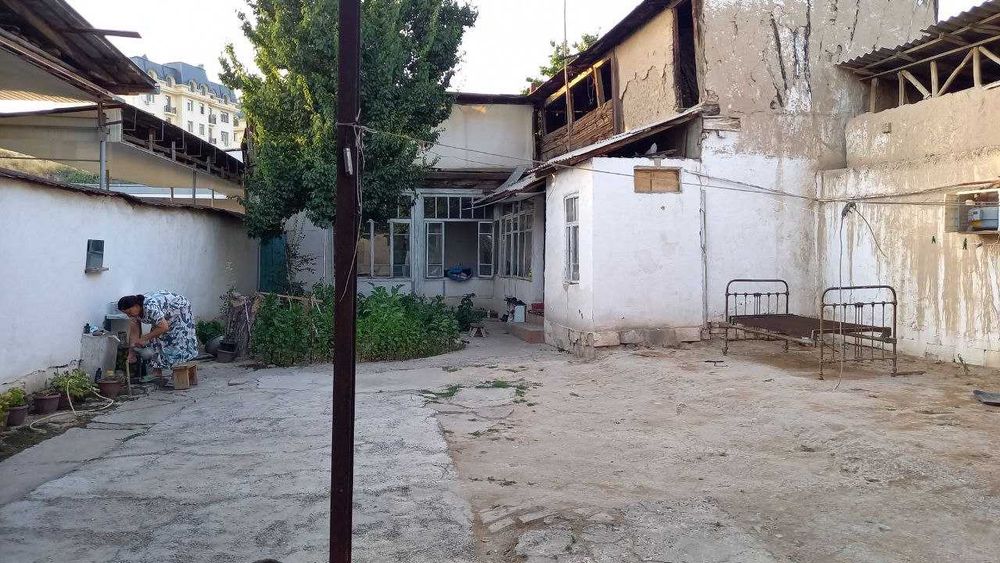 продаю  дом без посредник Себзор махаллада