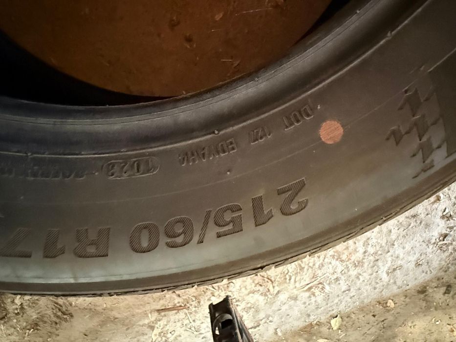 Set 4 anvelope vara 215/60 R17