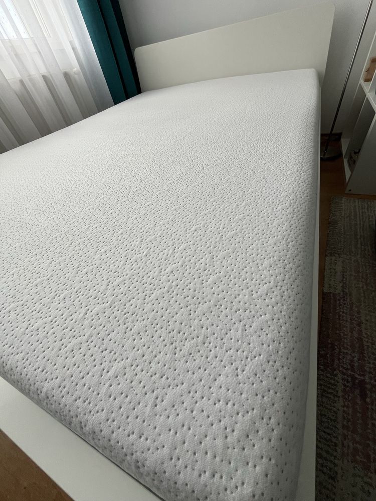 Saltea spuma memorie 140x200 Jysk