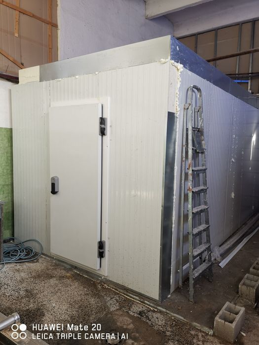 Хладилна камера завеса