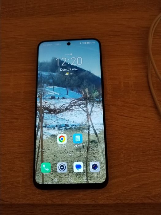 Vând telefon Honor x8