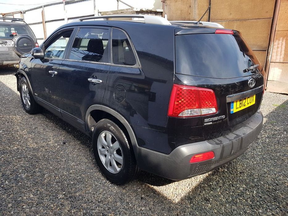 Dezmembrari dezmembrez  Kia Sorento II 2.2 D 2009-2015