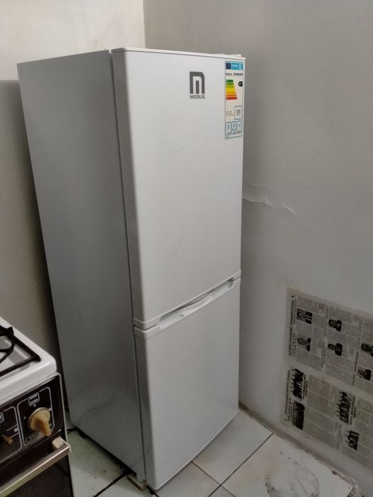 Продам новый холодильник