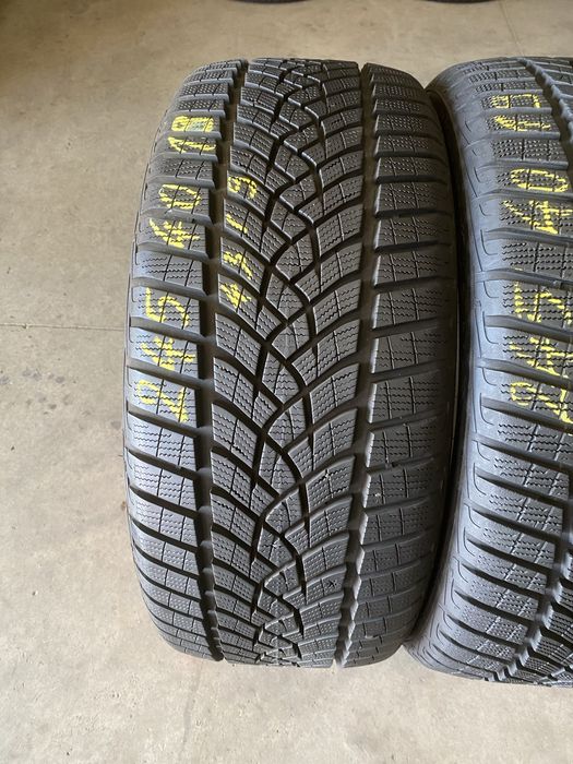 Anvelope iarna 245/40/19 Goodyear Ultra Grip Performance 245 40 19 R19