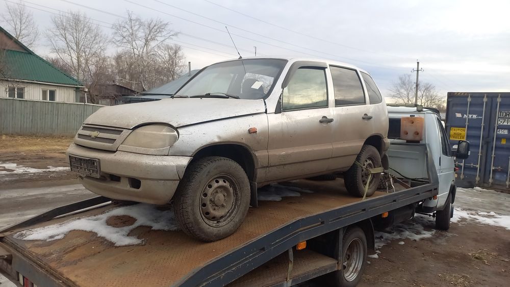 Продам по запчастям,авто ещё на ходу,двигатель отличный!!!