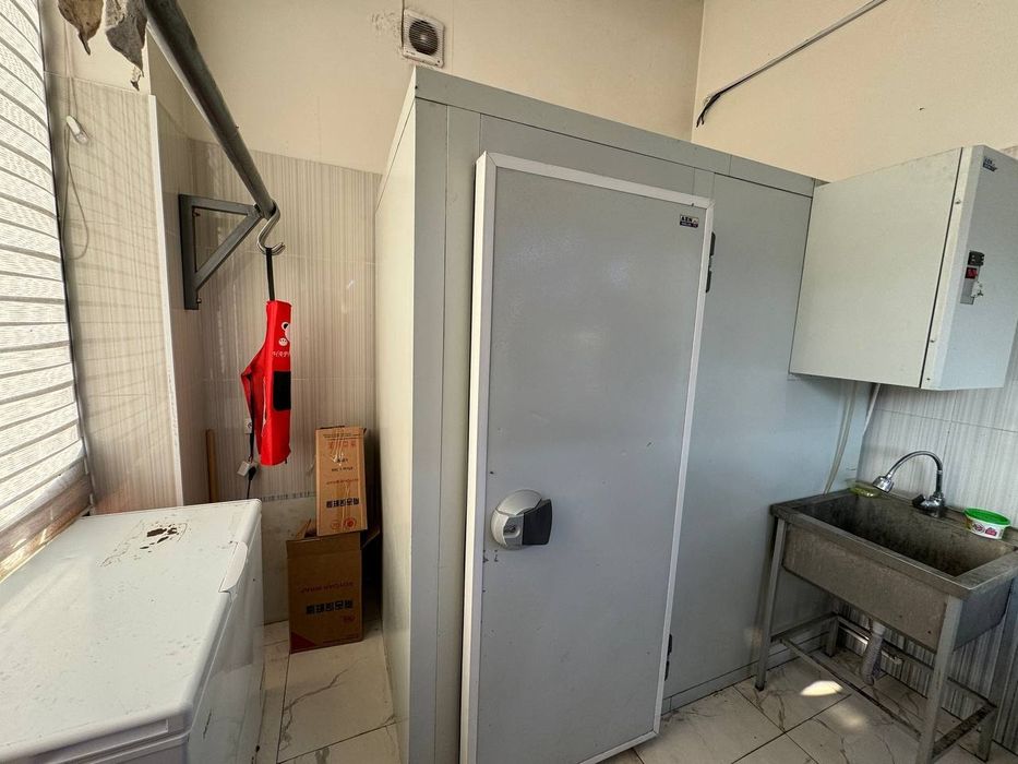 Холодильник камера