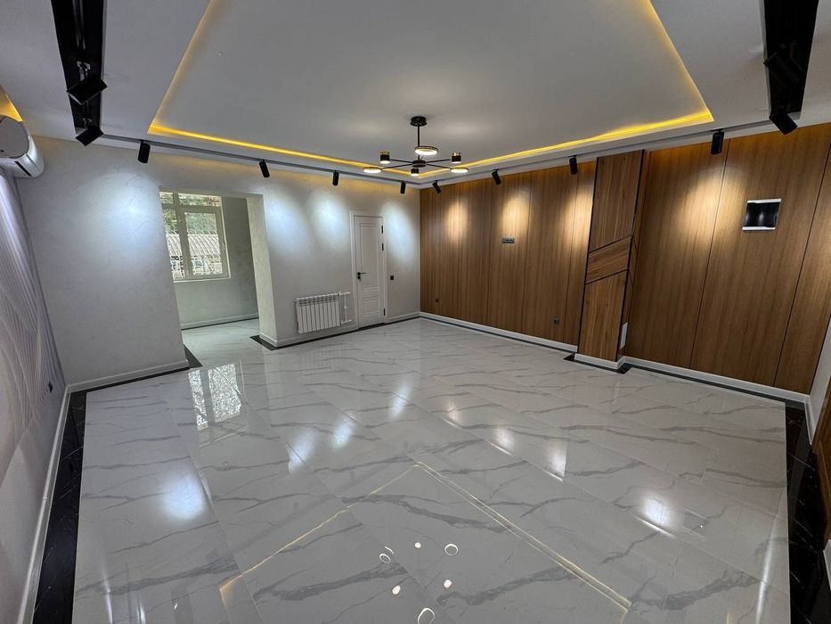 Срочно продаётся 3 ком Офис 1 Линии