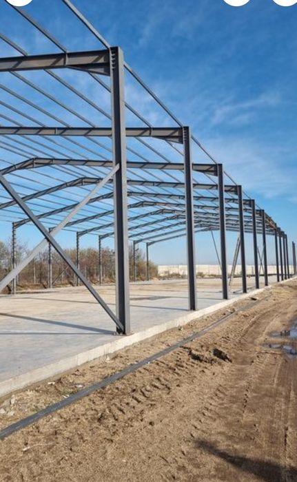 Vând structură metalică 10×20×4h