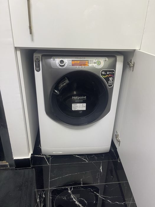 Masina de spalat Hotpoint Ariston 10kg calasa  A+++