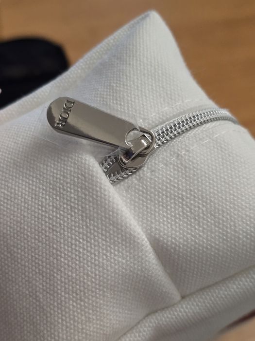 Оригинални продукти на Dior