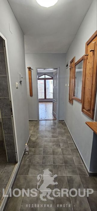 Продава се Двустаен апартамент в Варна, Зимно кино Тракия - 64 кв.м за 1036 €/кв.м - Снимка #8