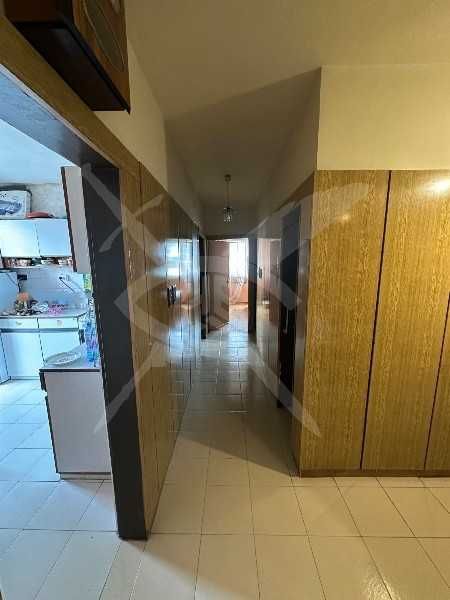 Продава се Тристаен апартамент в Пловдив, Христо Смирненски - 82 кв.м за 967 €/кв.м - Снимка #3