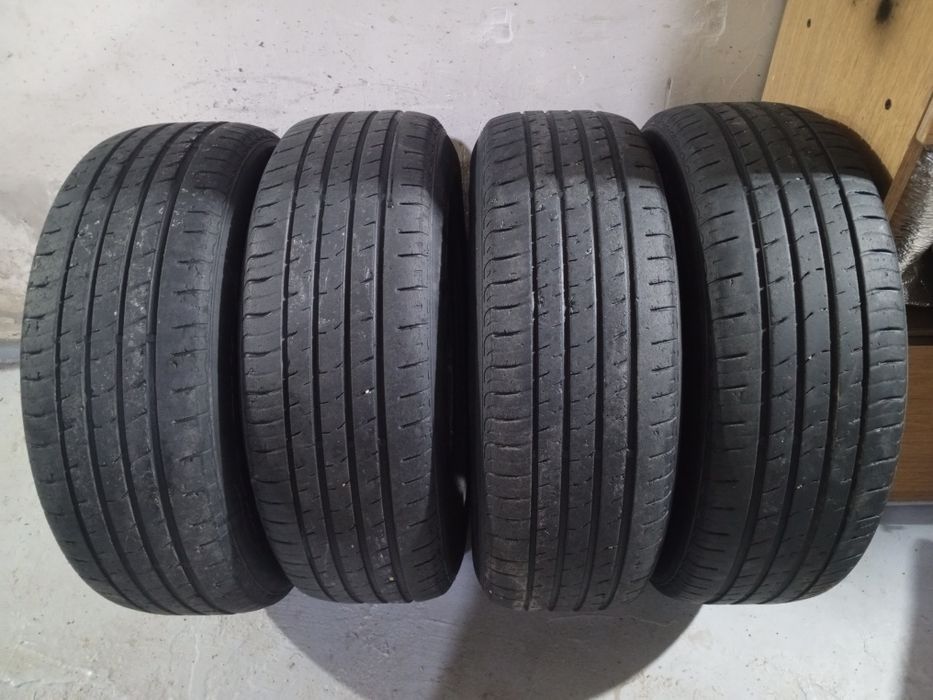 225/65/17 Nexen 4 шт.лето