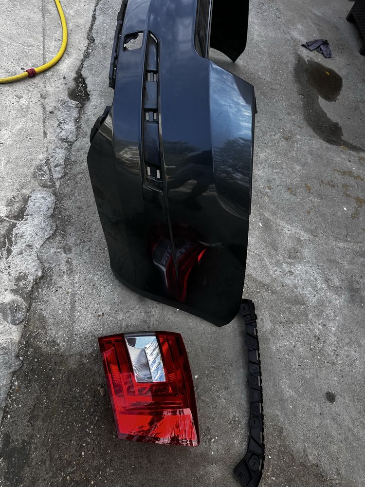 Bară spate,stop dreapta skoda octavia 3 break.