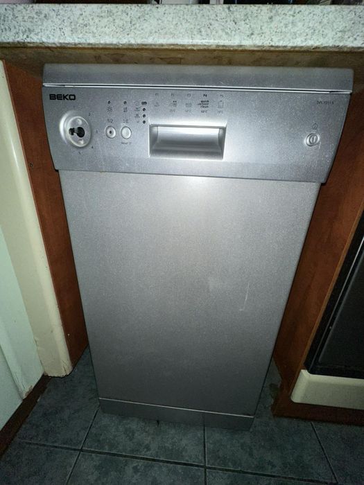 Съдомиялна Beko DFS 1511 S