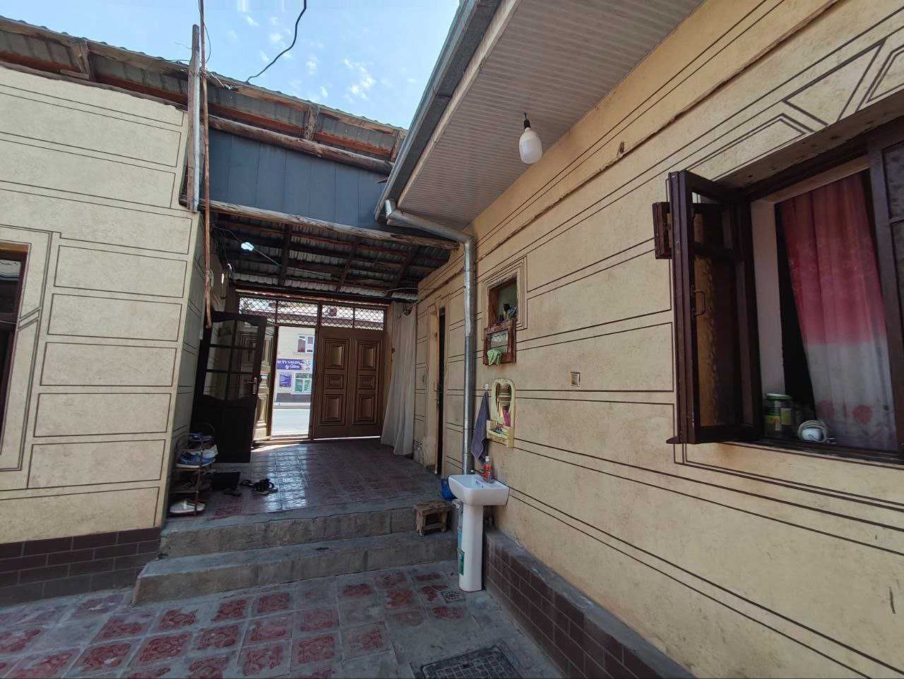 Уй срочно жуда кулай локация, 1 линия, нархи 37000