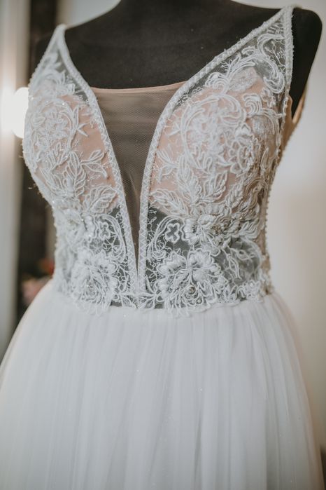 Vând Rochie Mireasa