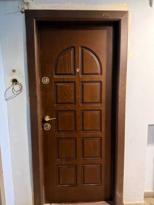 Donez usa intrare MEGA