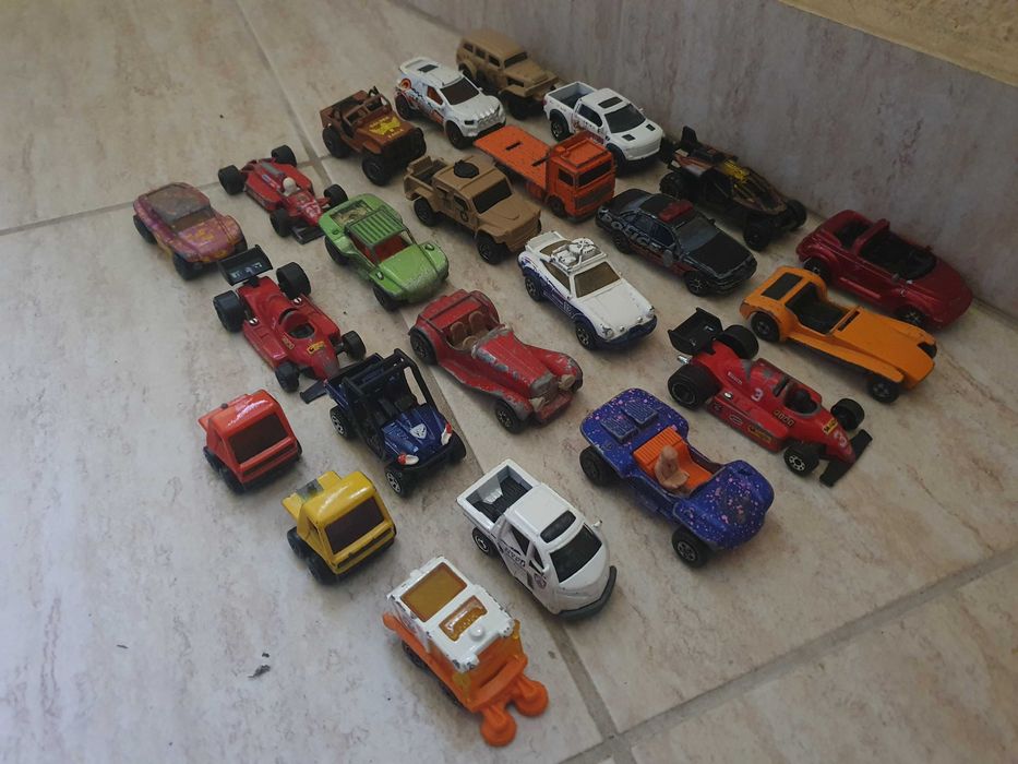 Метални колички за колекция