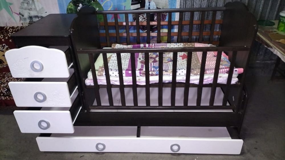 Продается Манежка б/у в хорошем состоянии