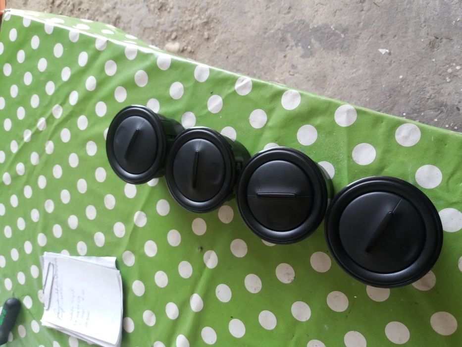 Aeratoare logan sandero duster model 2017