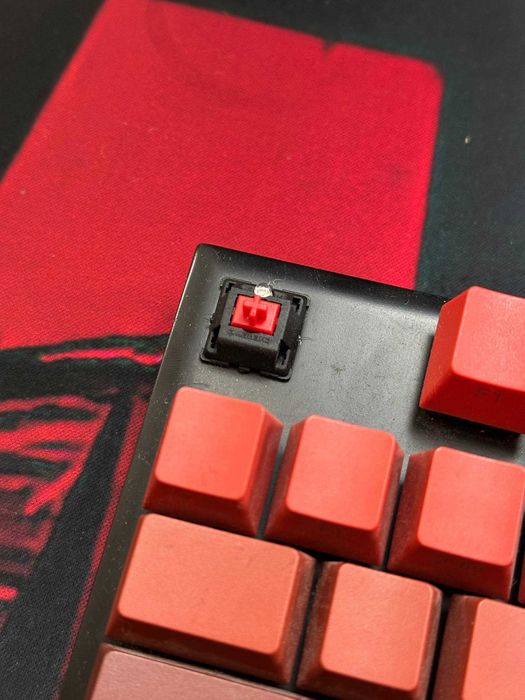 Hyper X alloy fps pro клавиатура (красные свичи)