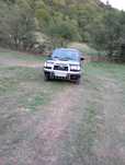 Vând Nissan Navara