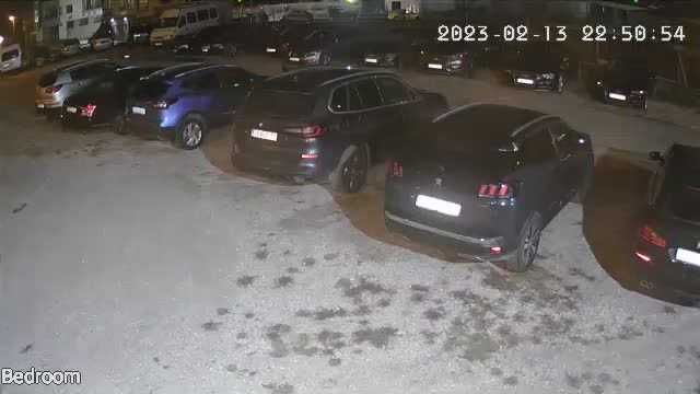 Свободни паркоместа в платен паркинг