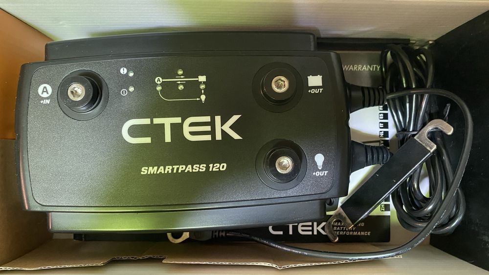 Vand  PACHET redresor DC-DC CTEK D250SE 12V 20A+ CTEK SMARTPASS 120
