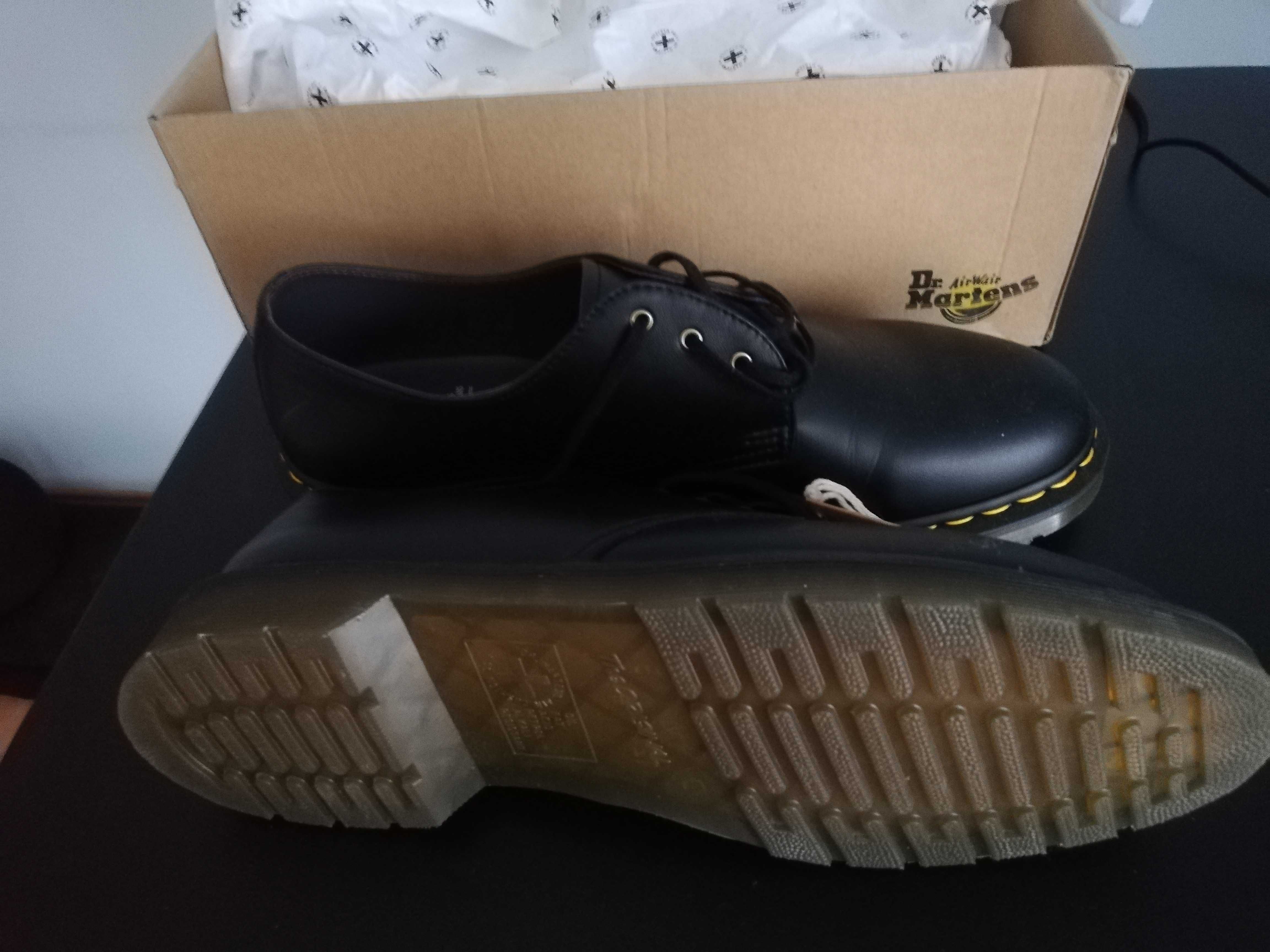 Dr. Martens 1461 Vegan nr 47 negri