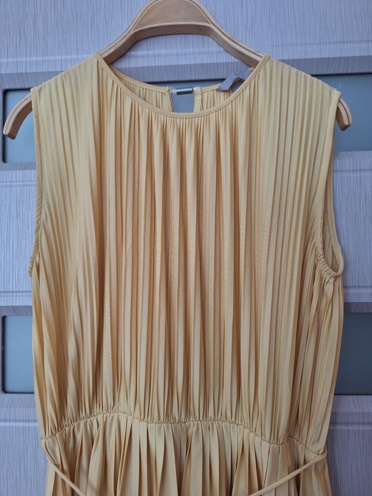 Дамски рокли HM,Zara,Mango