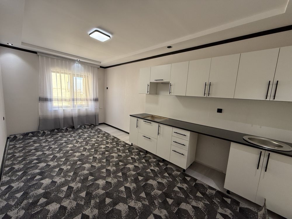 Kvartira sotiladi 27000$ bam adres