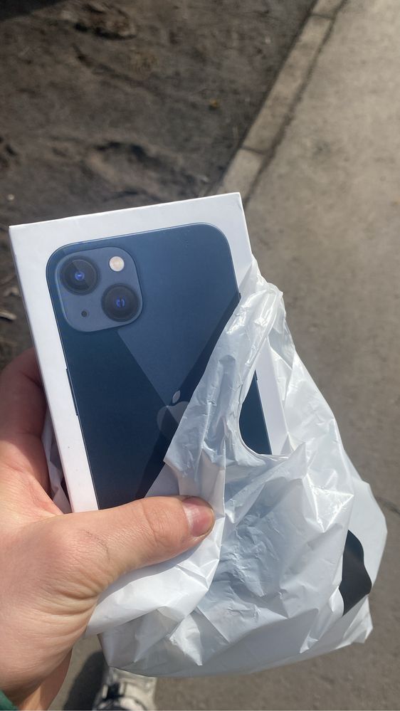 Iphone 13 в идеальном состояний