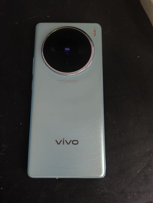 Продам Vivo x100 512/16gb