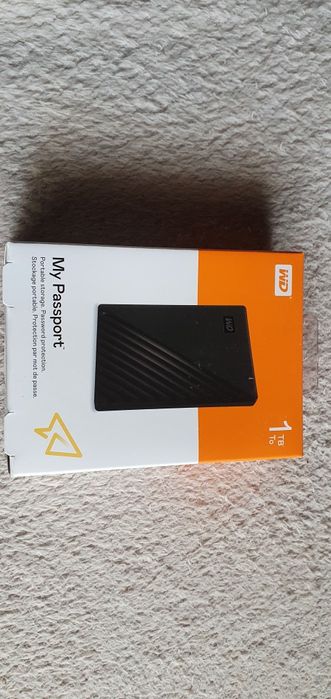 HDD extern 1 TB  sigilat