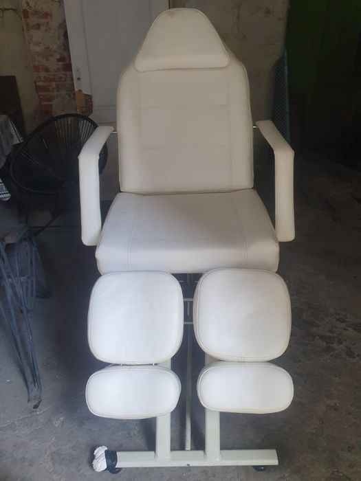 Scaun-pat multifunctional