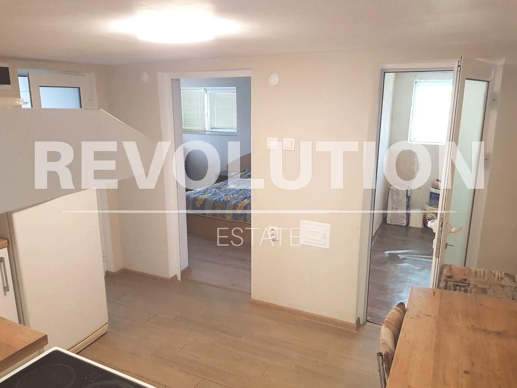 Дава се под наем Къща в Варна, Колхозен пазар - 65 кв.м за 475 € - Снимка #6
