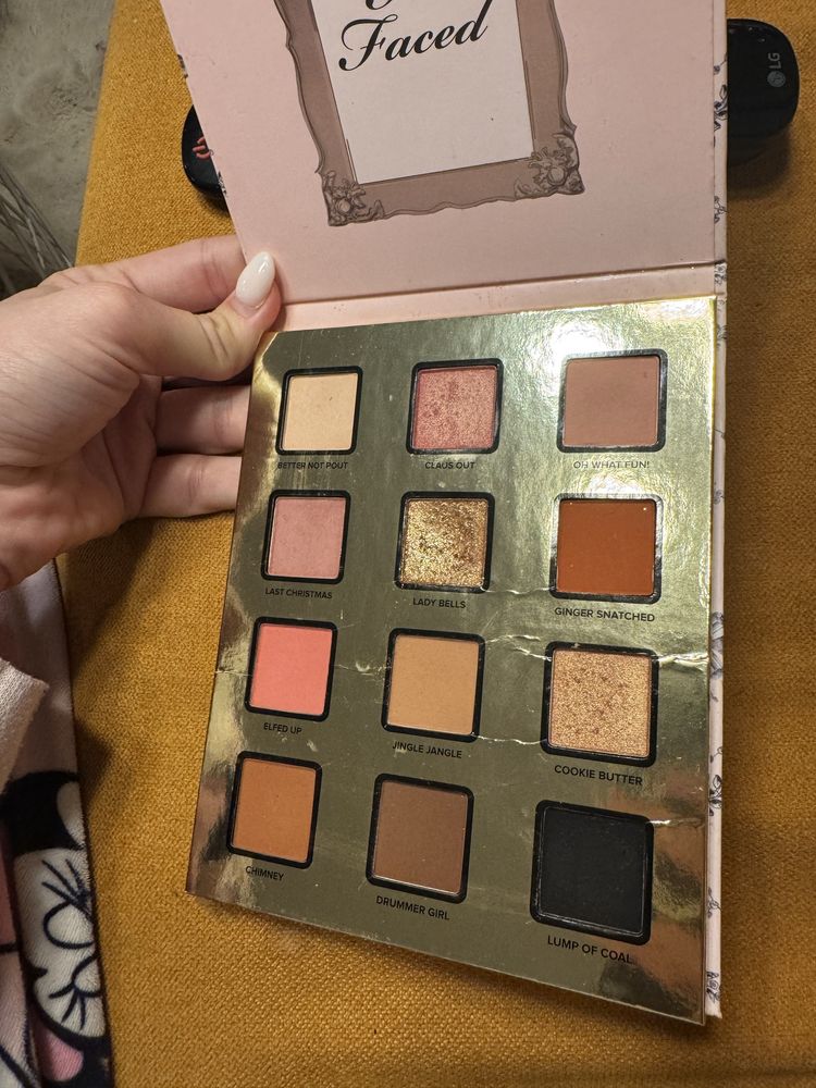 Палитра сенки Too faced enchanted  beauty foxy