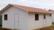 Case pe structuri metalice