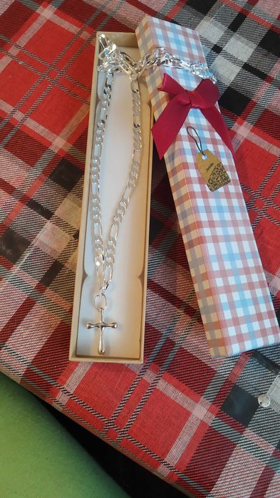 Масивен сребърен ланец, масивна сребърна гривна. В кутия