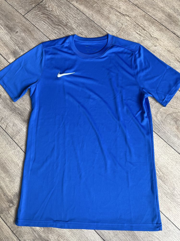 NIKE Dri-Fit - размер М / Оригинал