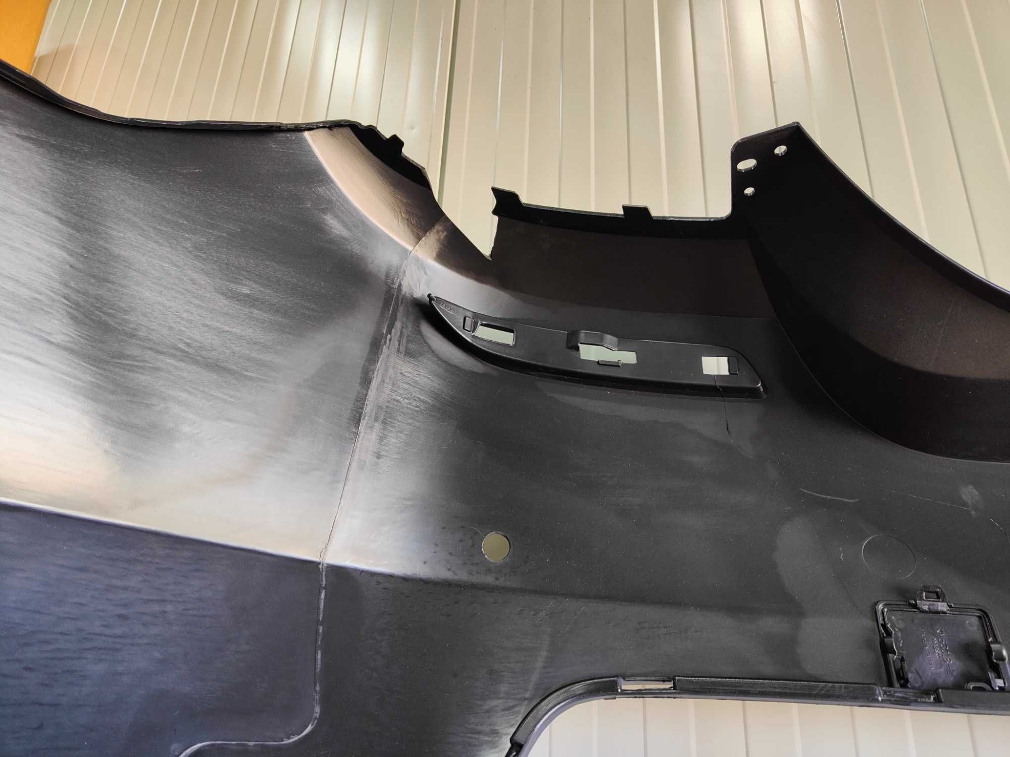 Bara spate BMW Seria 5 F10 Pachet M CU DEFECT