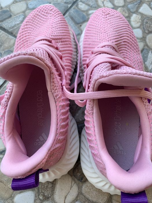 Vand adidasi marca Adidas Eco-Ortholite,originali